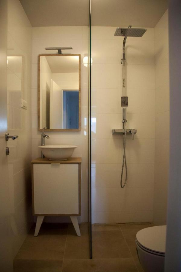 Chang Thai Apartments 卢布尔雅那 外观 照片